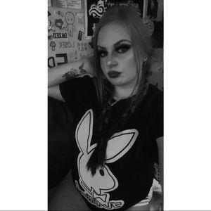 Meet your Posher, Eve